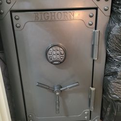 Rhino Bighorn Safe 6.9Cubic Feet