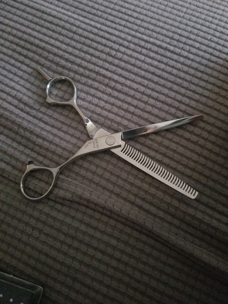 Hair scissor's