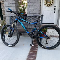 Giant Stance 27.5 2 Size LARGE