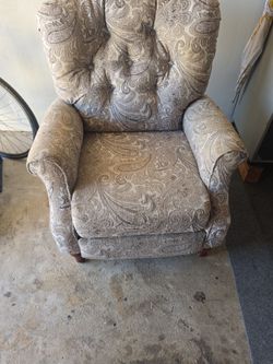 Paisley Fabric Tufted Recliner Chair