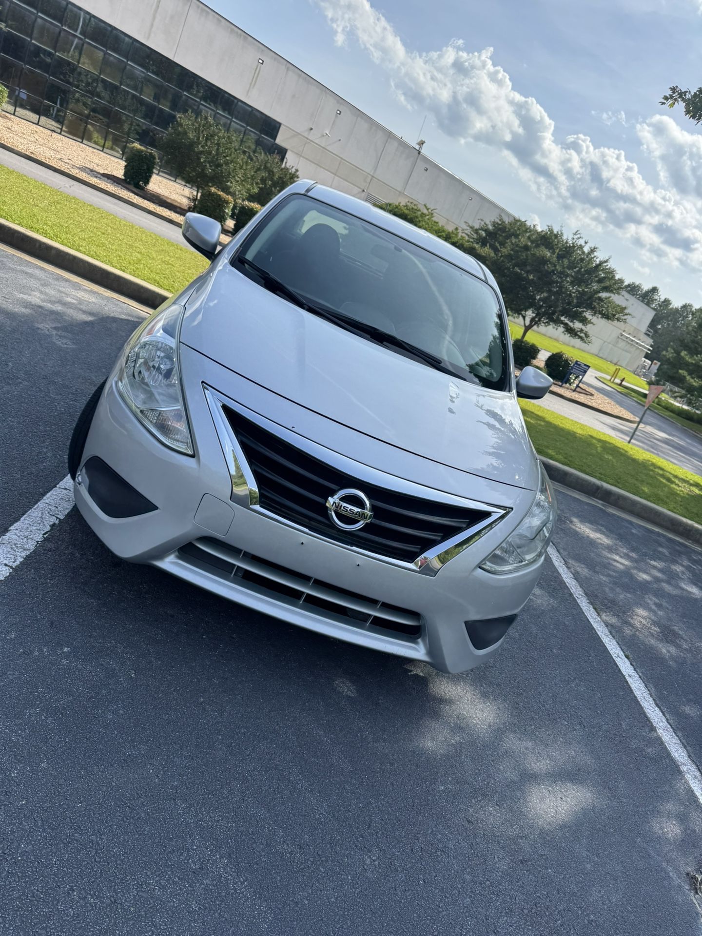 2019 Nissan Versa
