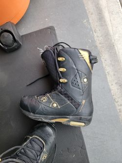 Snowboard Boots..👌