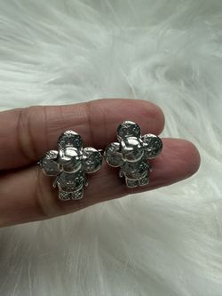 Vivi Earrings Brand New 