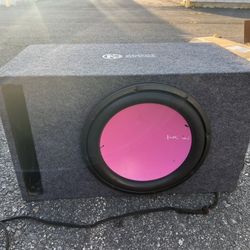 Bass And Amp With Memphis Box