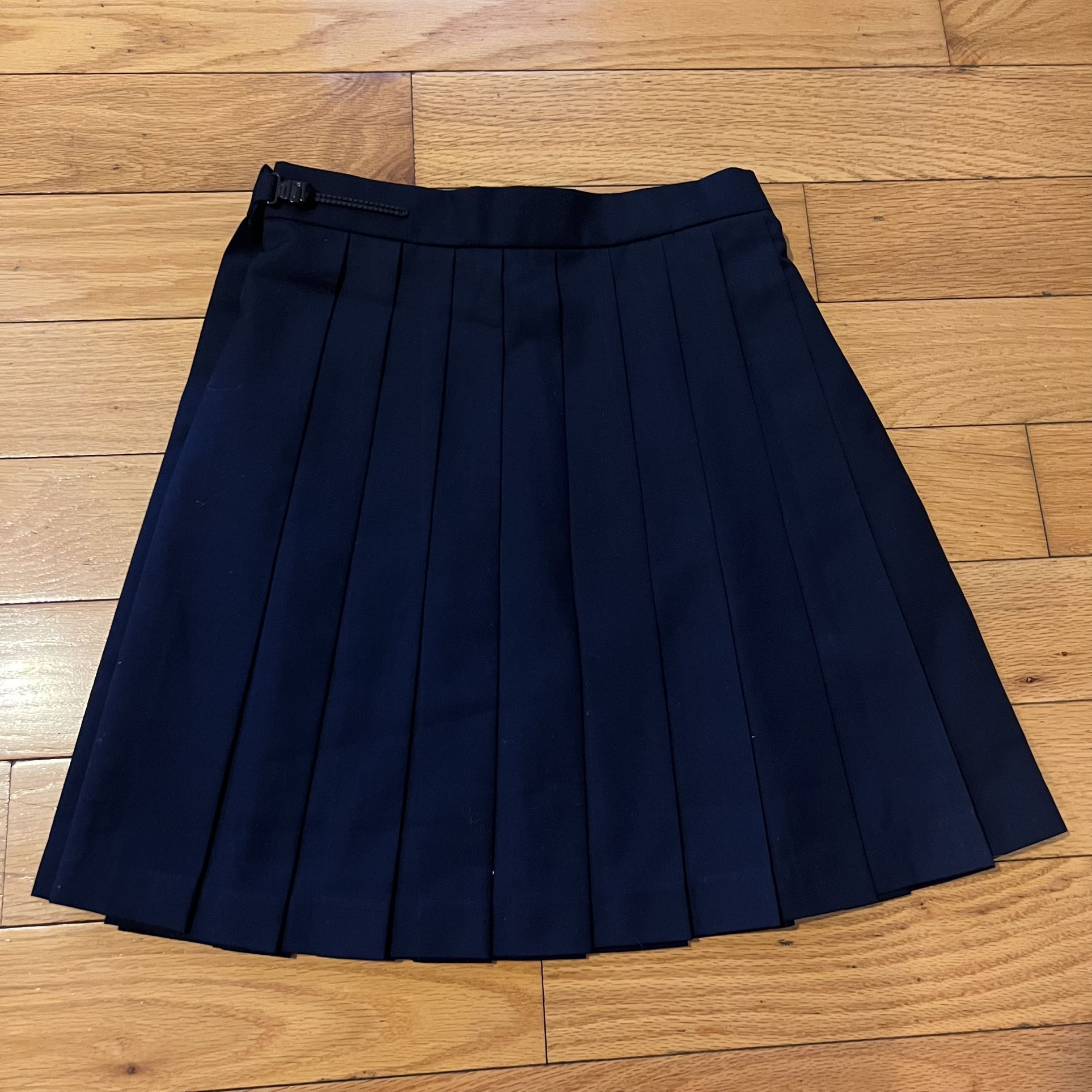 Woman Navy blue skirt (s)