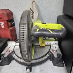 RYOBI COMPOUND MITER SAW.