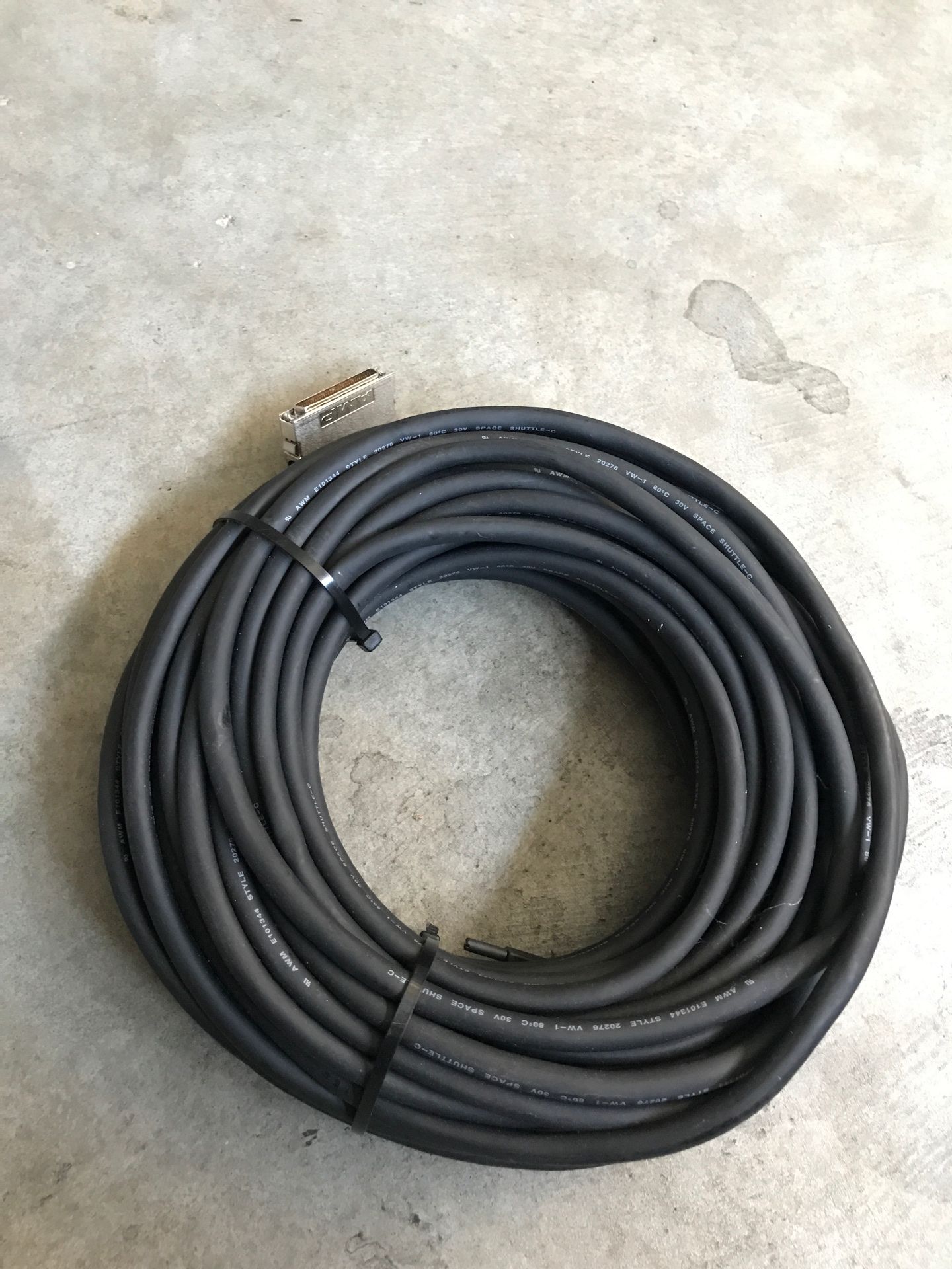 awm e101344 style 20276 space shuttle-c cable