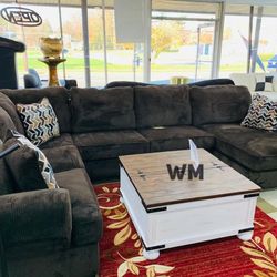 Jinllingsly Chocolate LAF Sectional / couch /Living room set