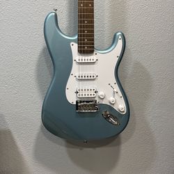 Squier Affinity Series Stratocaster HSS Limited-Edition Electric Guitar Ice Blue Metallic
