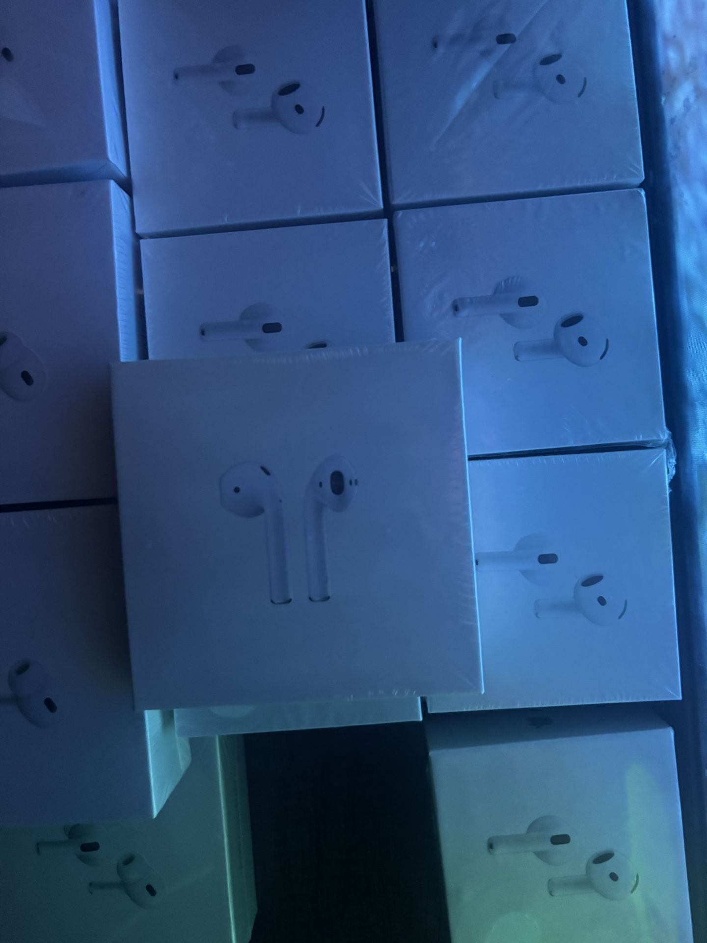 AirPod Gen 2