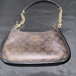 Coach Shoulder Bag