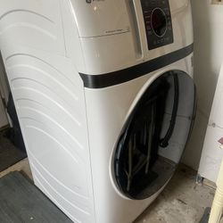 GE Washing machine& Dryer in one