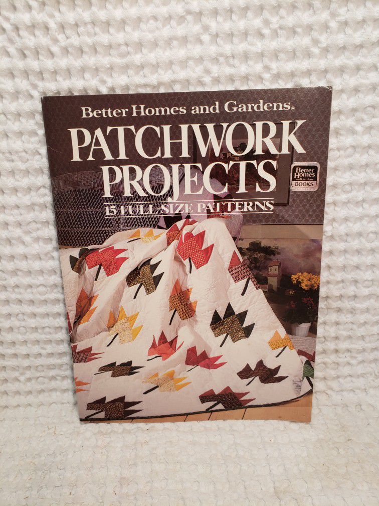BHG Patchwork projects with 15 full size patterns softback ( On Vacation)