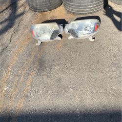 2013 Toyota Tacoma Headlights OEM
