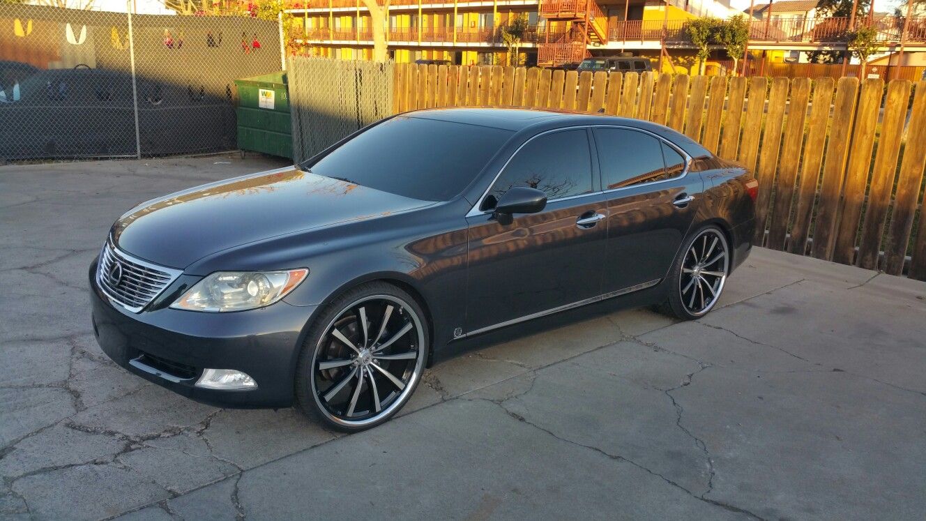 Ls460 ls 460 on 24s