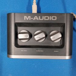 M-Audio Fast Track