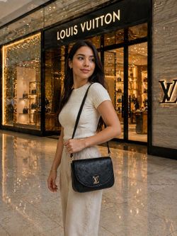 New designer ladies bags- perfect Mother’s Day gift