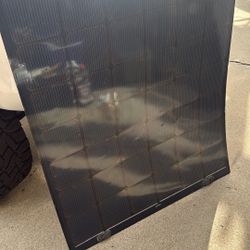 Sunflare Xplor Flex + 140 Watt solar panel 