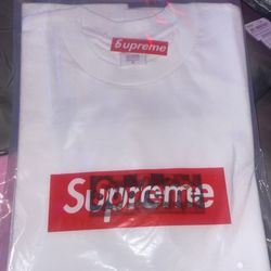 Supreme Tee