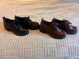 Chunky Lace-Up Platform Oxford Shoes