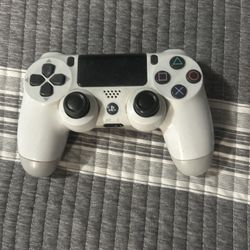 ps4 controller and headset
