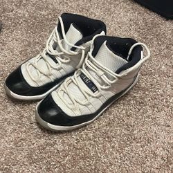 Jordan 11s