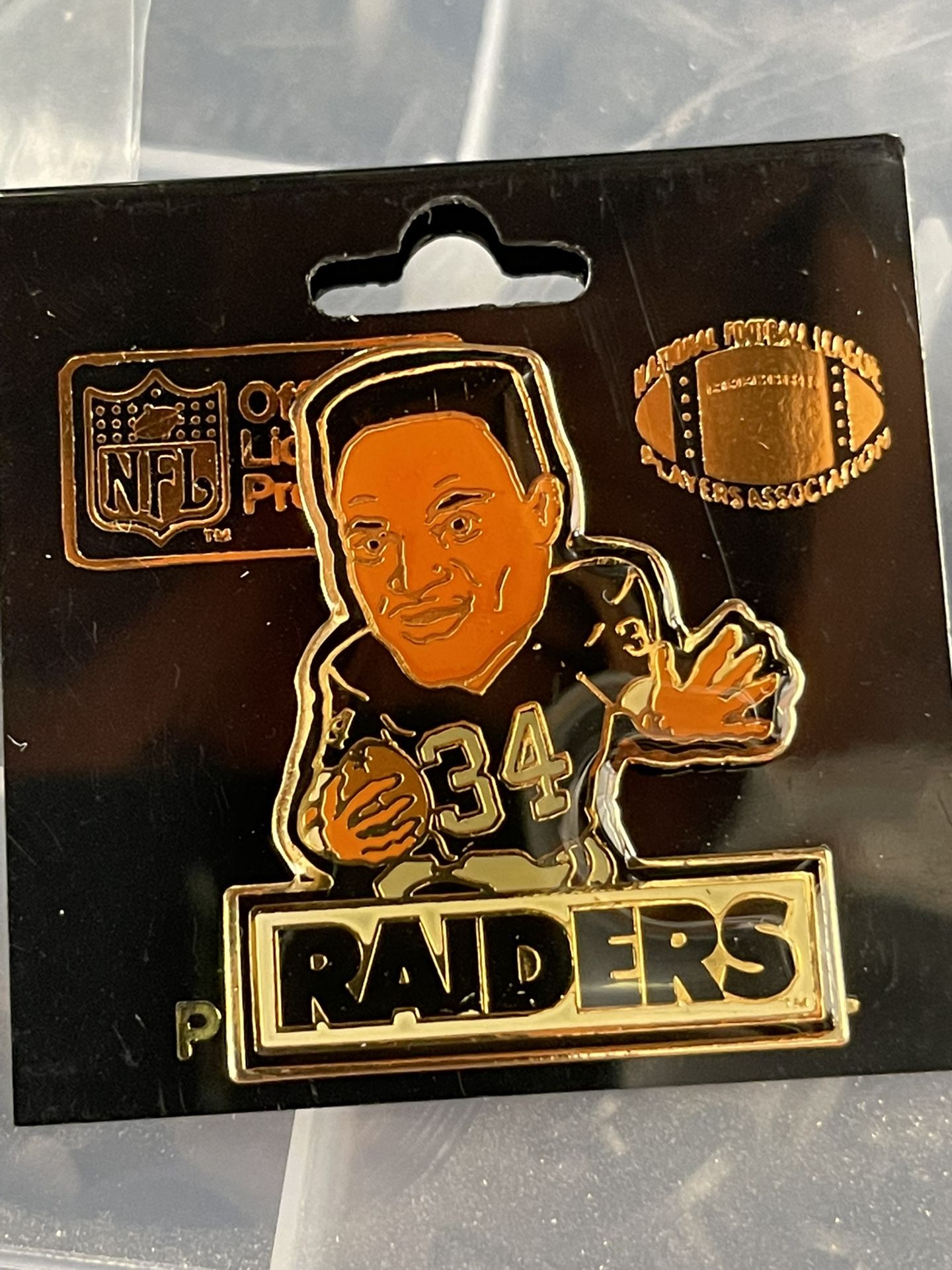Vintage Bo Jackson Los Angeles Raiders Pin