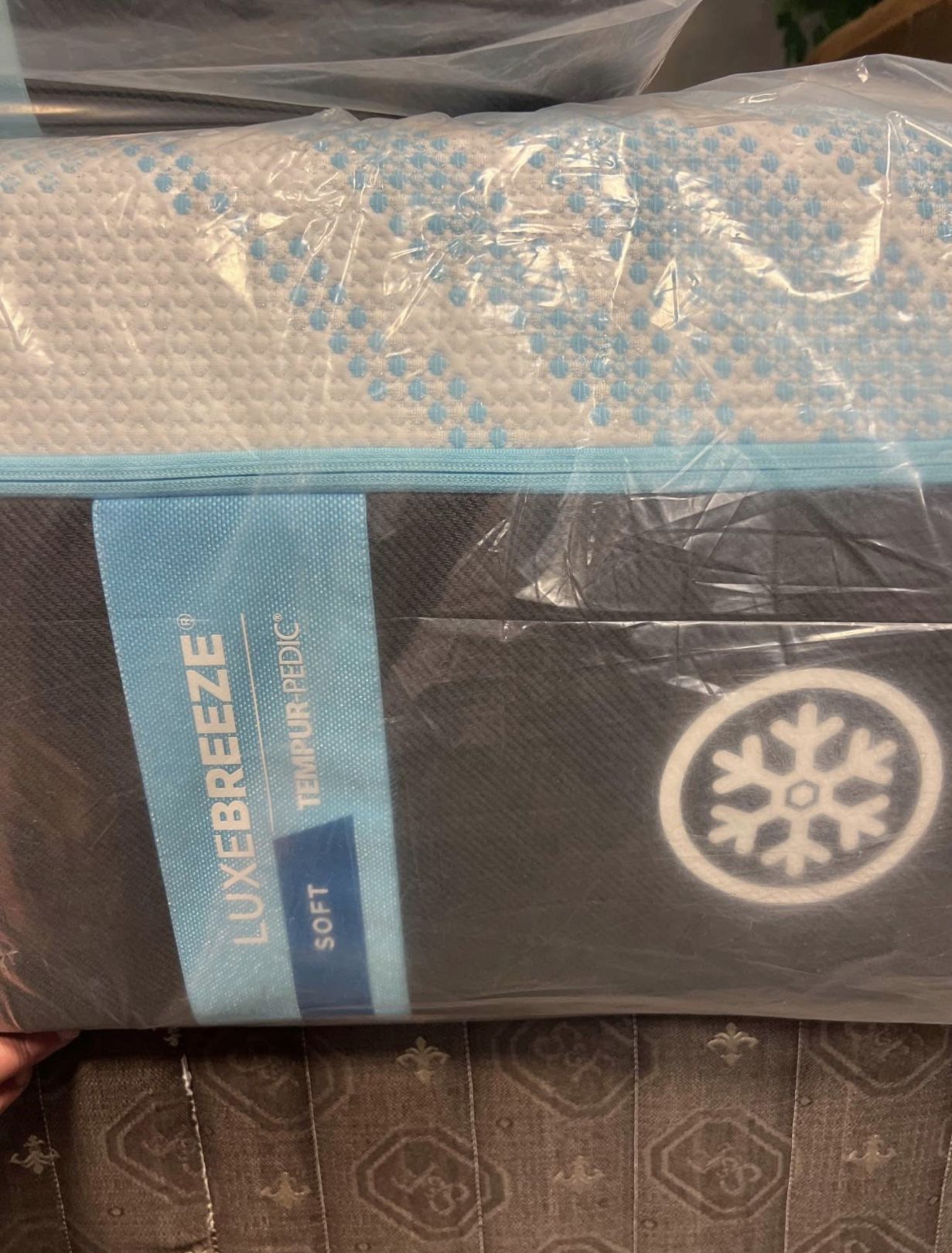 King Queen Size Tempurpedic ProAdapt, ProBreeze, LuxeBreeze Mattress Pro Breeze /Luxe Adapt /Pro Adapt /Adapt /cloud /Tempur pedic contour Supreme