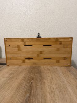 Bamboo knife storage box