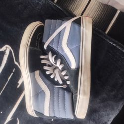 Men's Vans Shoes Size 9 1/2