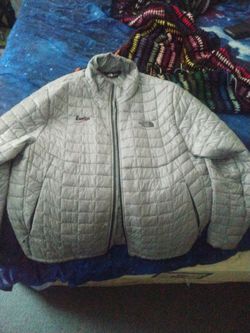 Silver North face Worn Once To Small  (Mens)  Its Xl