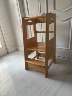 Toddler tower