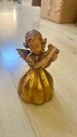 vintage music box doll $20