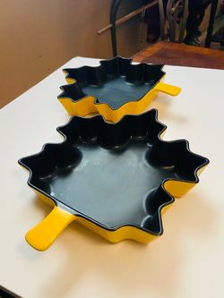 2 Like New Coushatta Louisiana Ceramic 8” Baking Dishes