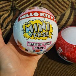 MGA's Miniverse Make it Mini Hello Kitty and Friends Series