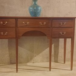 Elegant Federal Style Sideboard