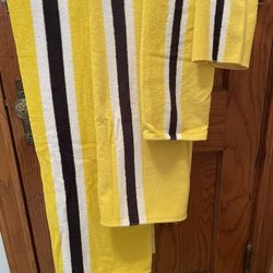 2 Towel Sets - Jazz Up Your Bath!
