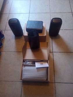 Router and extender's for WiFi from spectrum brand new never used