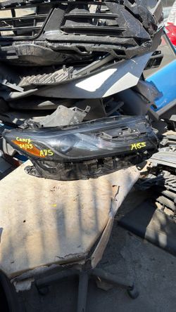 Camry headlight 2025