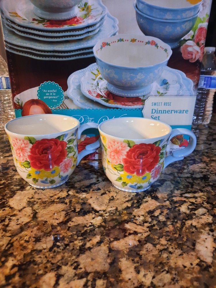 Pioneer Women Mugs New ( 8 Set)
