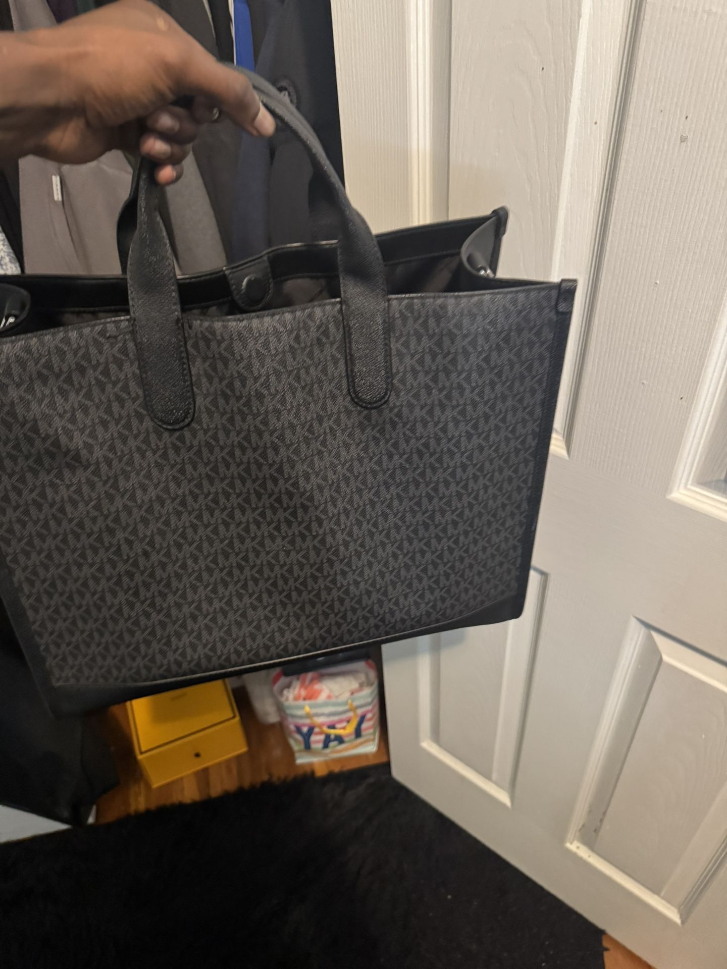 Micheal Kors Bag