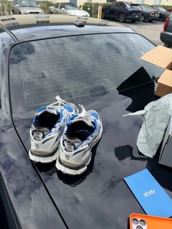 Balenciaga runner