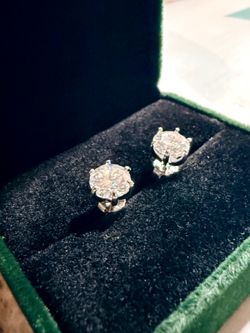 VVS1 1.5 ct. (7.5mm) Diamond Earrings  with GRA Certification in 14k White Gold