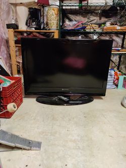 37" Element TV
