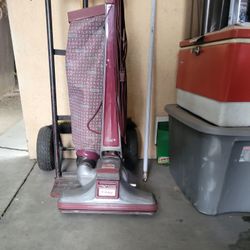 VINTAGE KIRBY LEGEND II VACUUM CLEANER