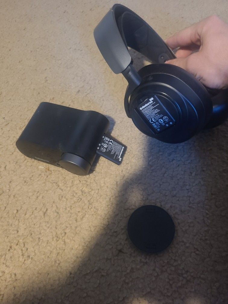 Arctis Nova Pro Wireless Headset