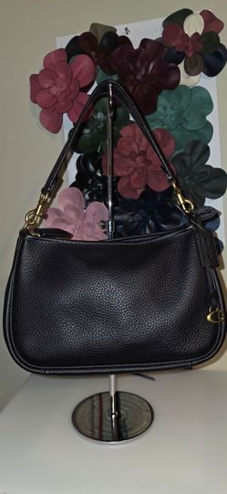 Coach Cary Small pebble leather sholder bag