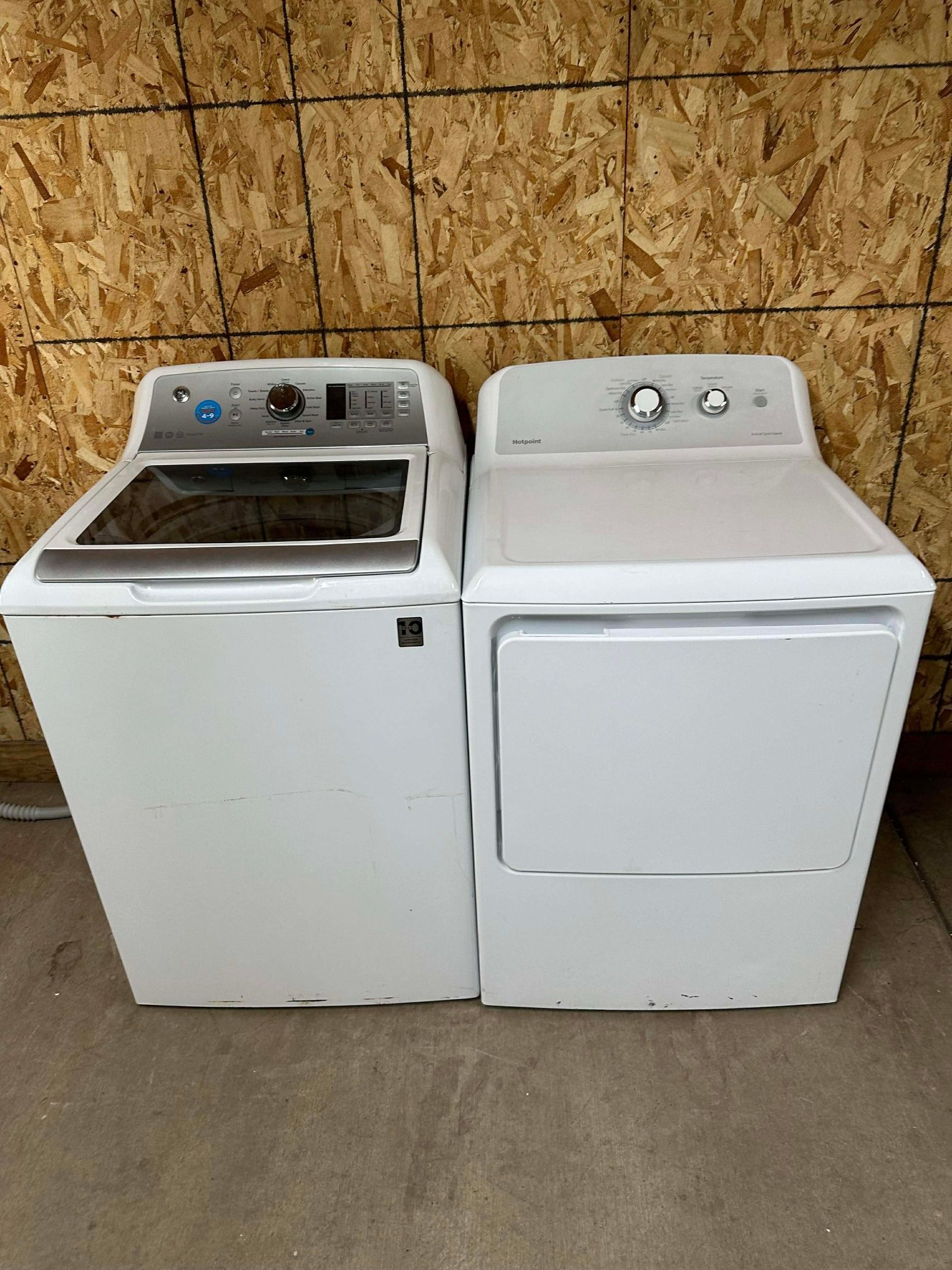 GE washer and gas dryer
