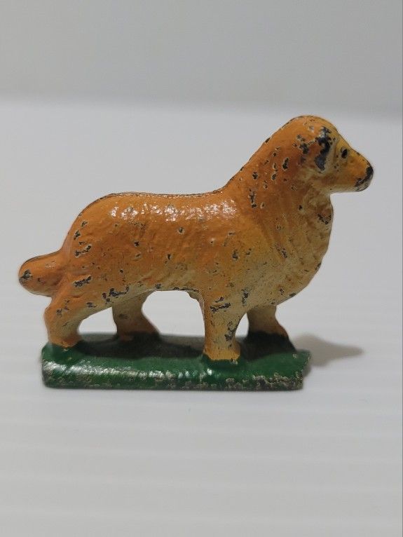 Vintage Cast Iron Border Collie Railroad Putz Christmas Doll house barn England.