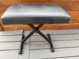 Piano bench (adjustable height)
